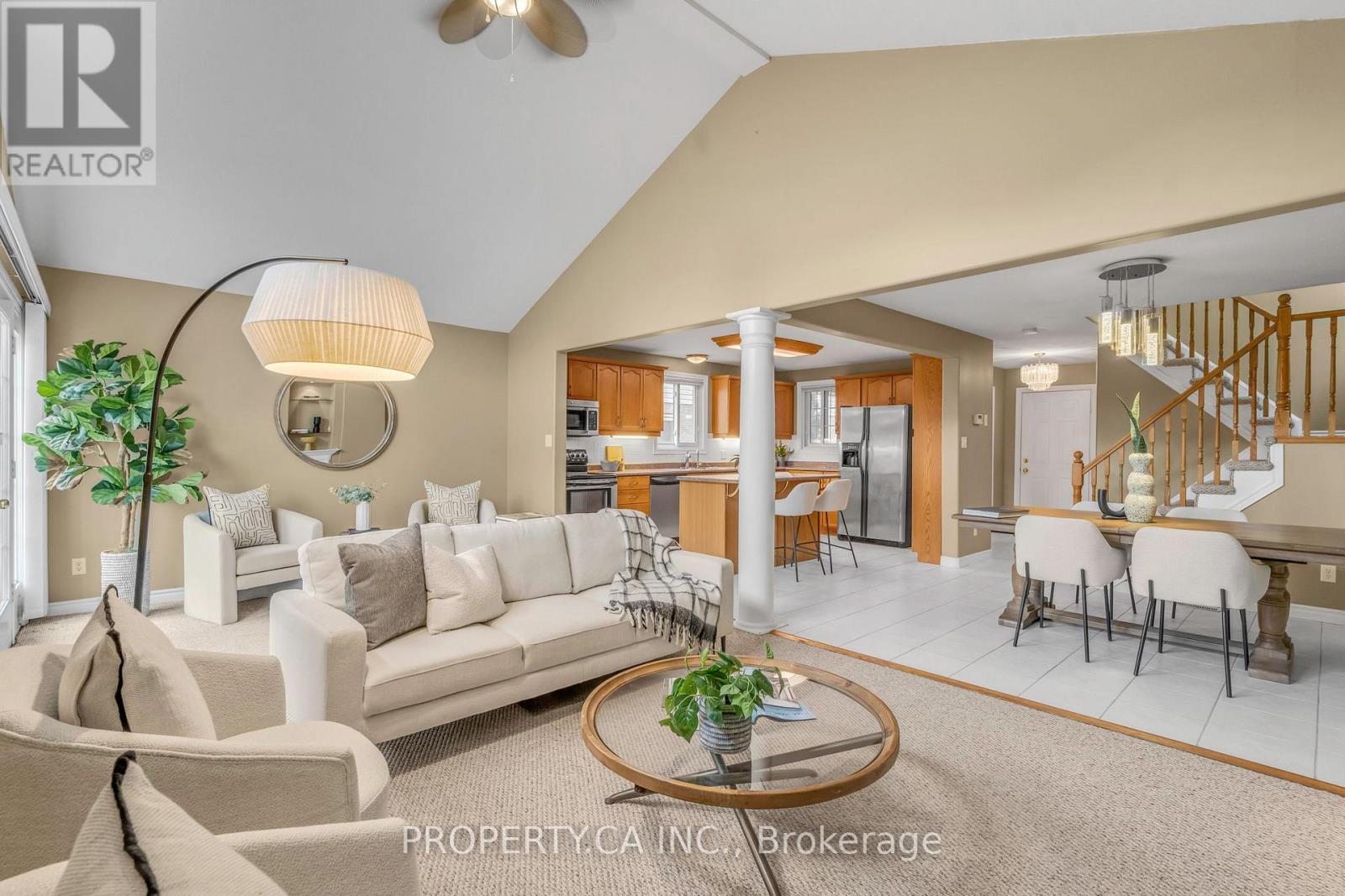 Property at 294 HUCK CRESCENT image 3
