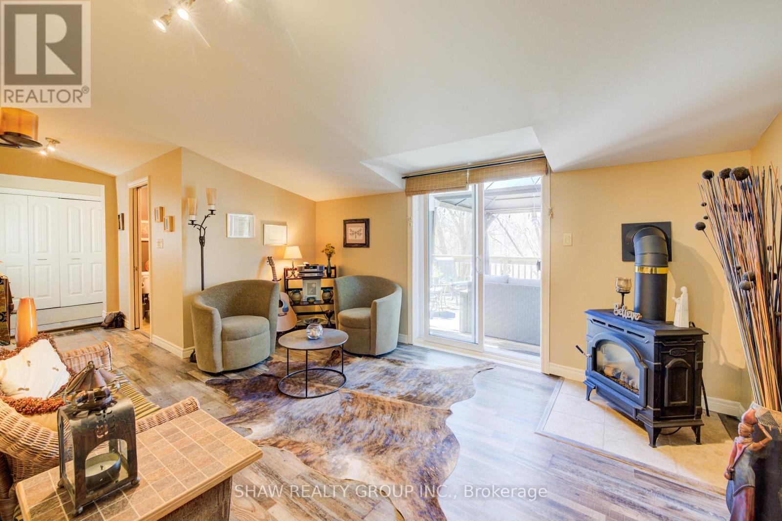 1276 Swan Street, North Dumfries, Ontario  N0B 1E0 - Photo 20 - X12086602