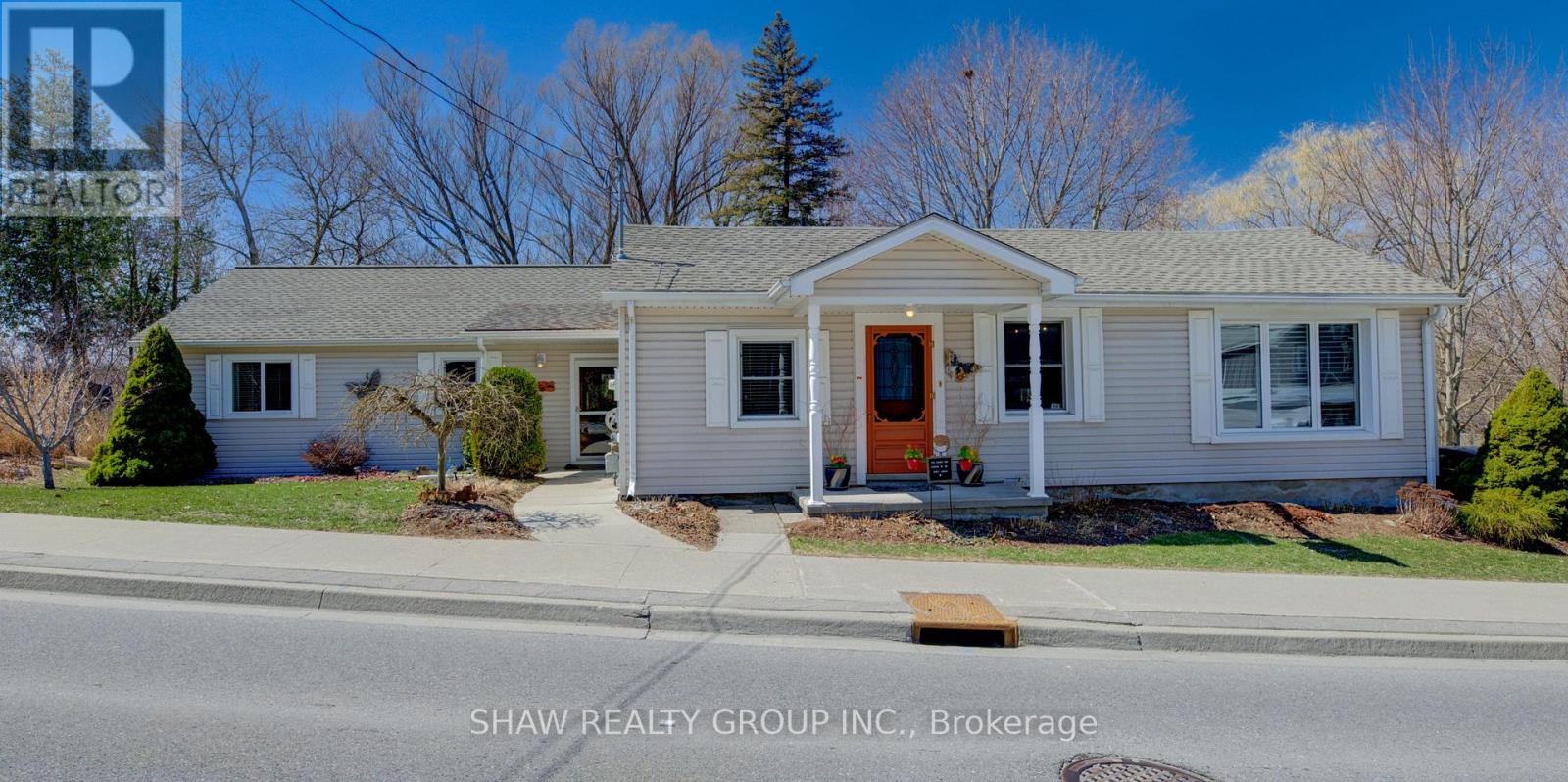 Property at 1276 SWAN STREET image 3