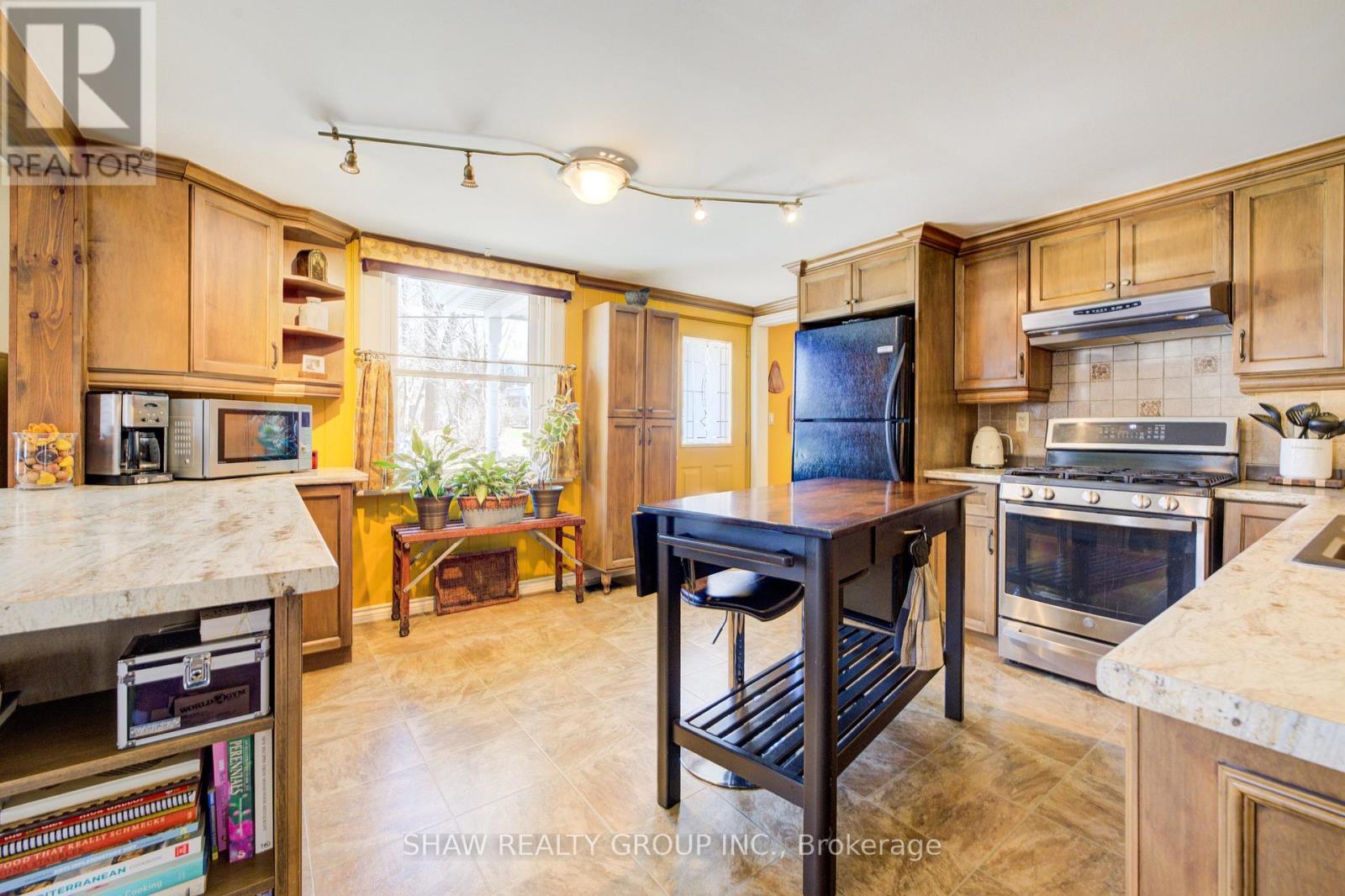 1276 Swan Street, North Dumfries, Ontario  N0B 1E0 - Photo 9 - X12086602