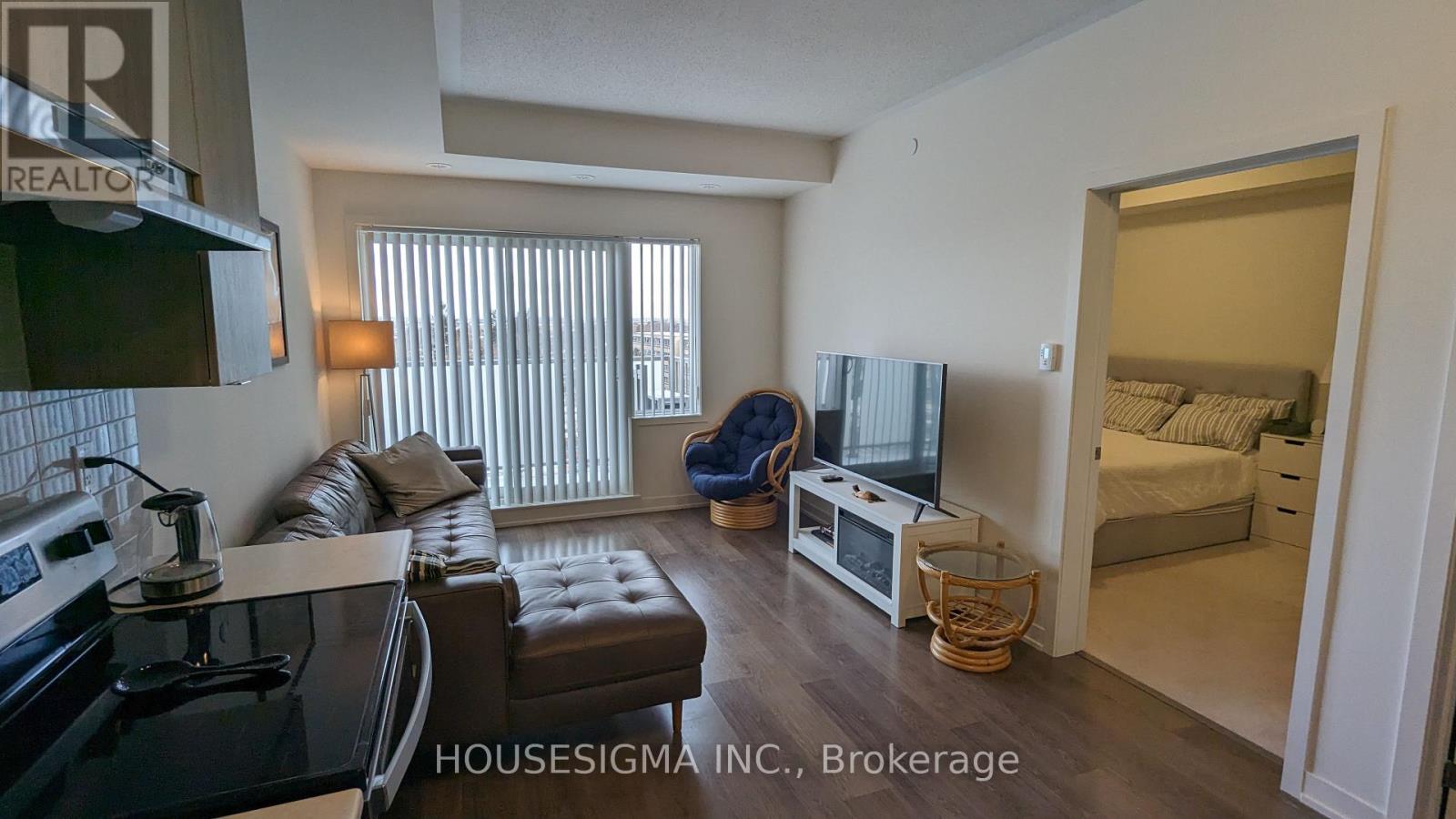 613 - 20 Orchid Place Drive, Toronto, Ontario  M1B 0E1 - Photo 2 - E12085264