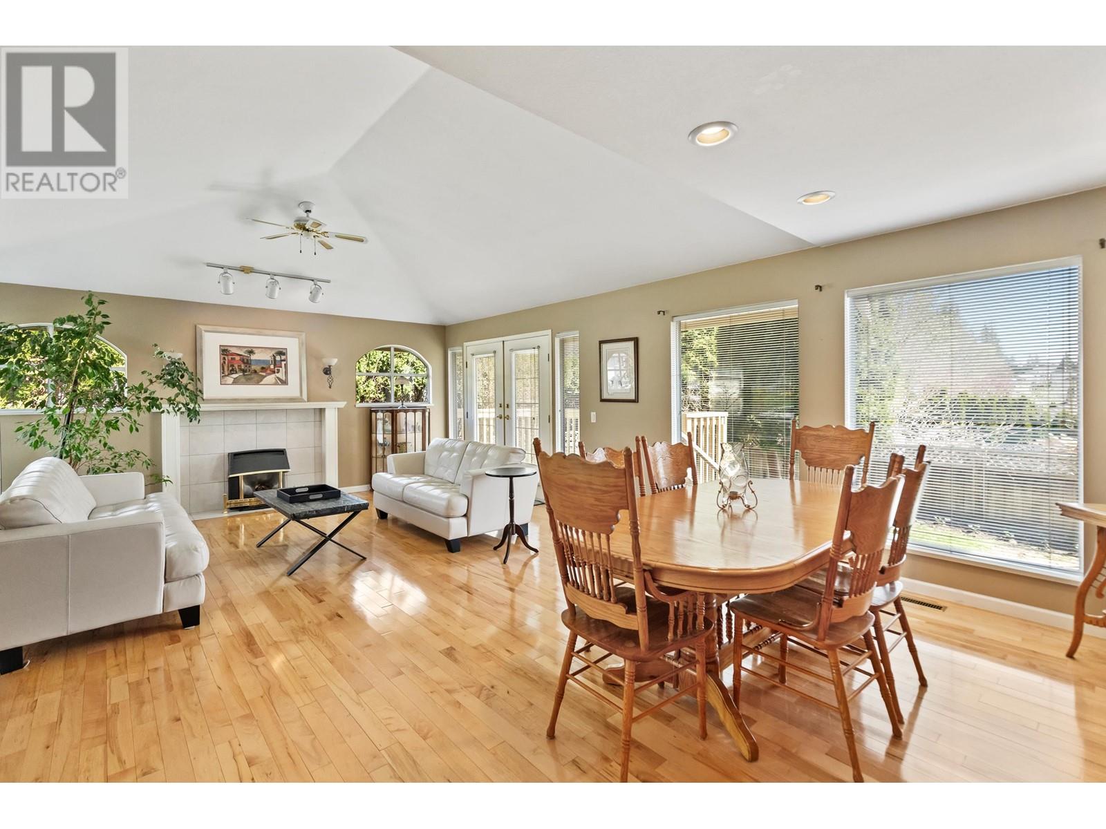 23460 108b Avenue, Maple Ridge, British Columbia  V2W 1A9 - Photo 6 - R2991035