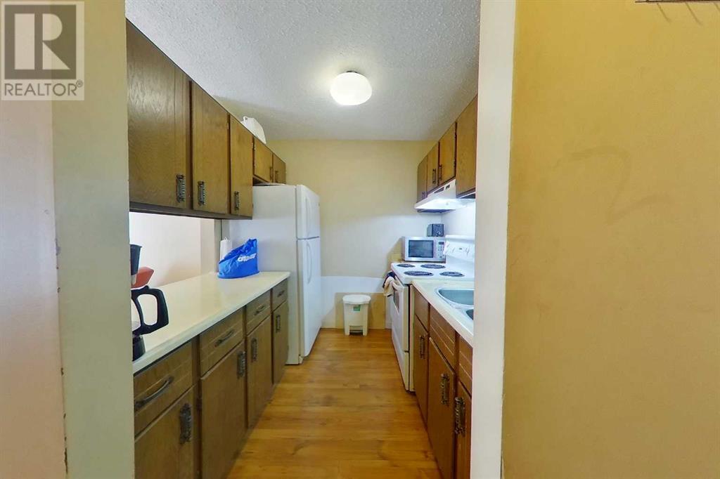 Property at 311, 14921 Macdonald Drive image 3