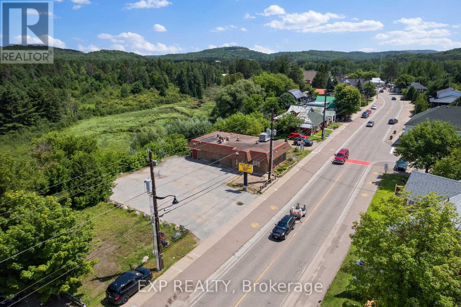 19500 Opeongo Line, Madawaska Valley, Ontario  K0J 1B0 - Photo 3 - X12086662