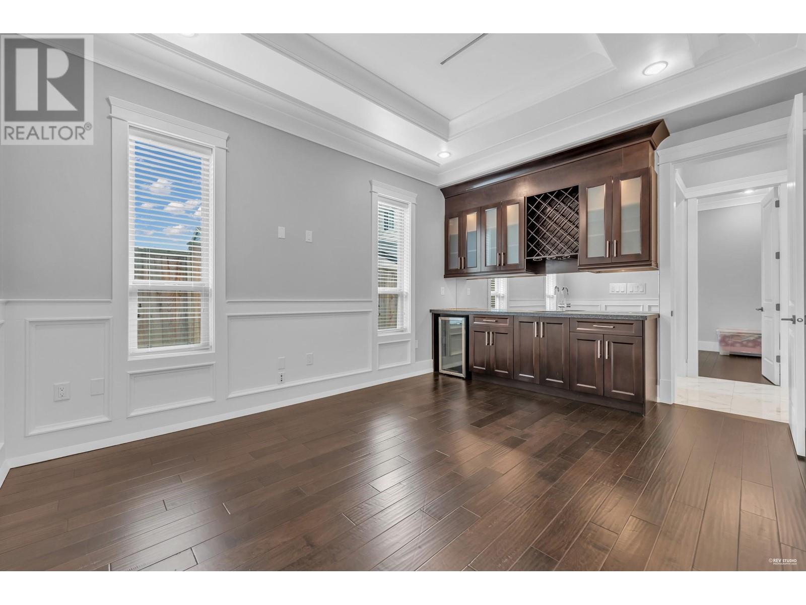 Listing Picture 20 of 37 : 3471 BLUNDELL ROAD, Richmond / 烈治文 - 魯藝地產 Yvonne Lu Group - MLS Medallion Club Member