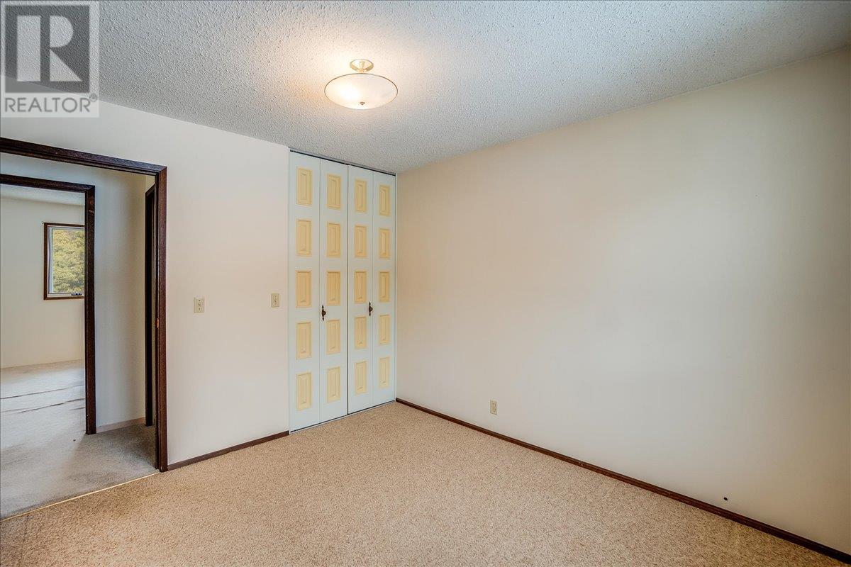 1013 Bridgeview Crescent, Ootischenia, British Columbia  V1N 4K9 - Photo 17 - 10335659