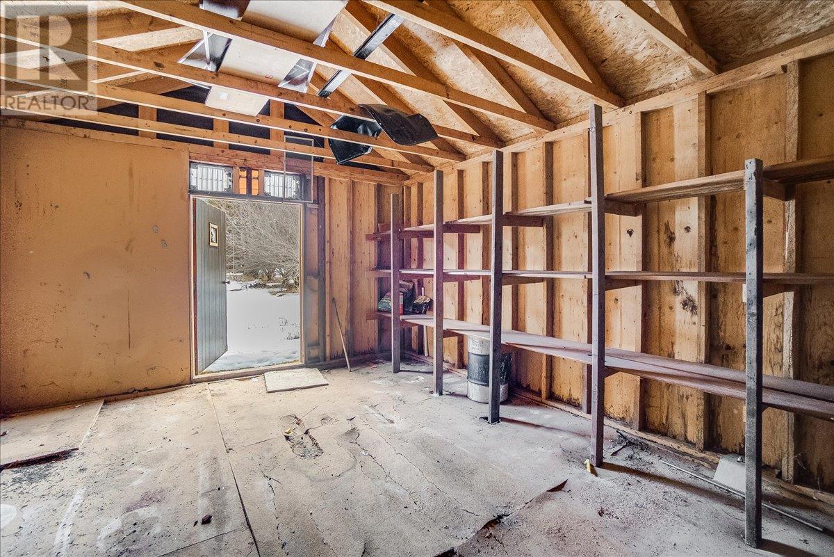 1013 Bridgeview Crescent, Ootischenia, British Columbia  V1N 4K9 - Photo 36 - 10335659
