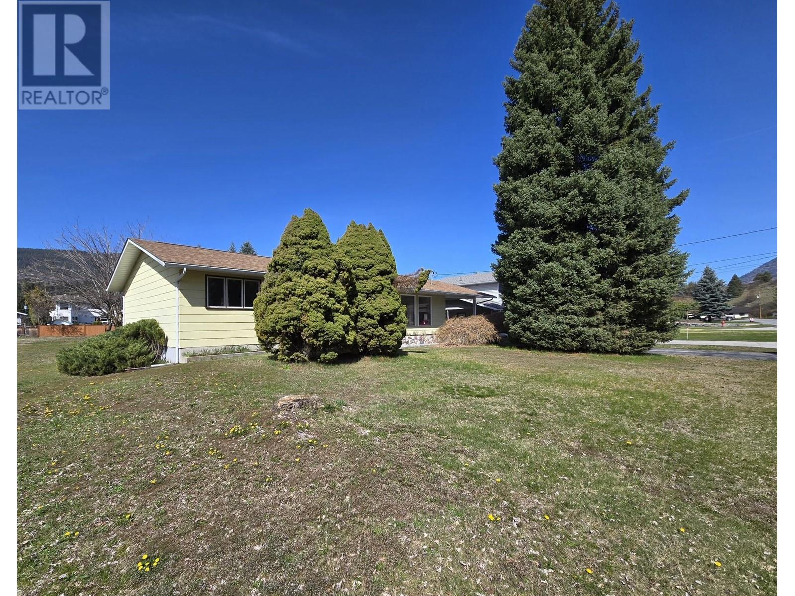 1013 Bridgeview Crescent, Ootischenia, British Columbia  V1N 4K9 - Photo 2 - 10335659