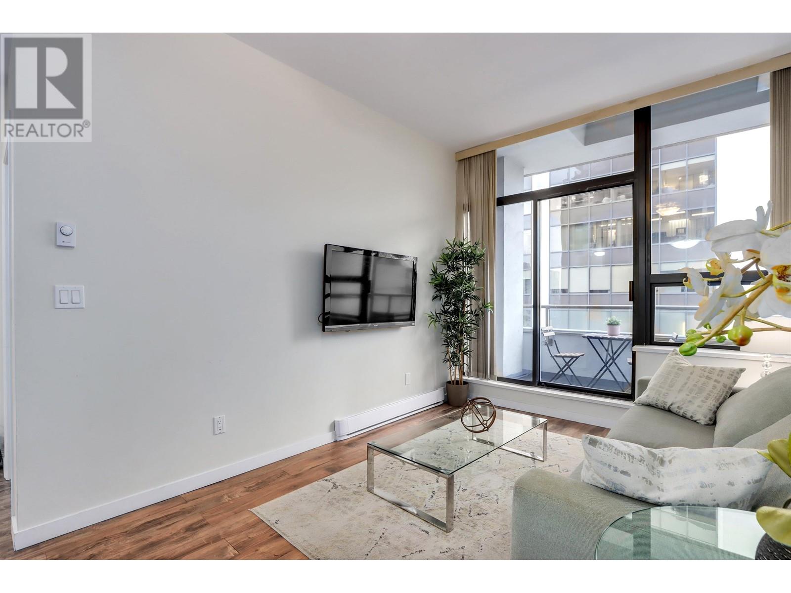 613 1010 Howe Street, Vancouver, British Columbia  V6Z 1P5 - Photo 2 - R2991054