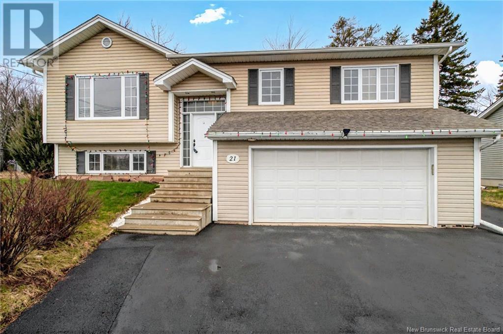 Property at 21 Chad Crescent image 2