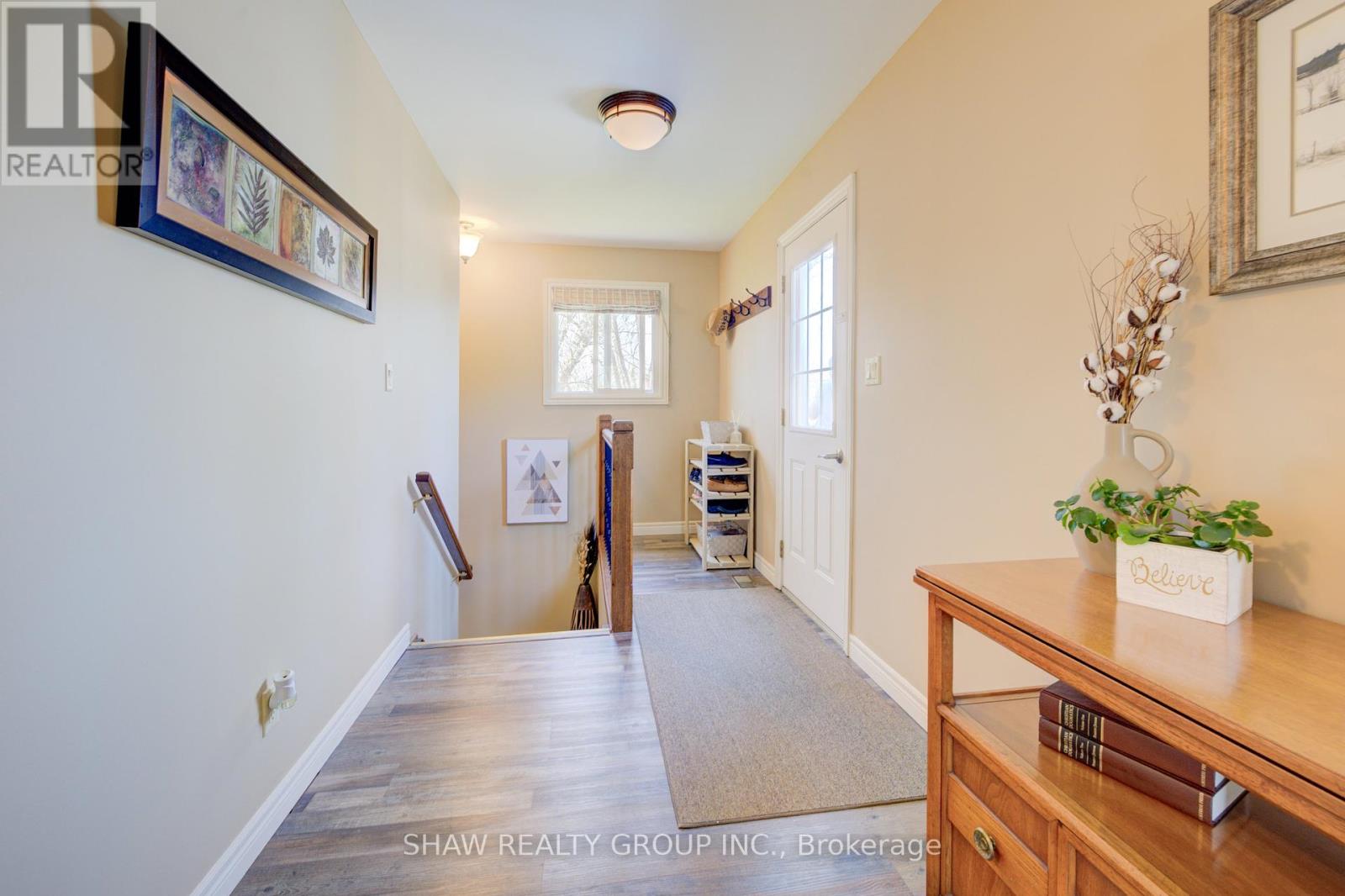 1276 Swan Street, North Dumfries, Ontario  N0B 1E0 - Photo 30 - X12086602