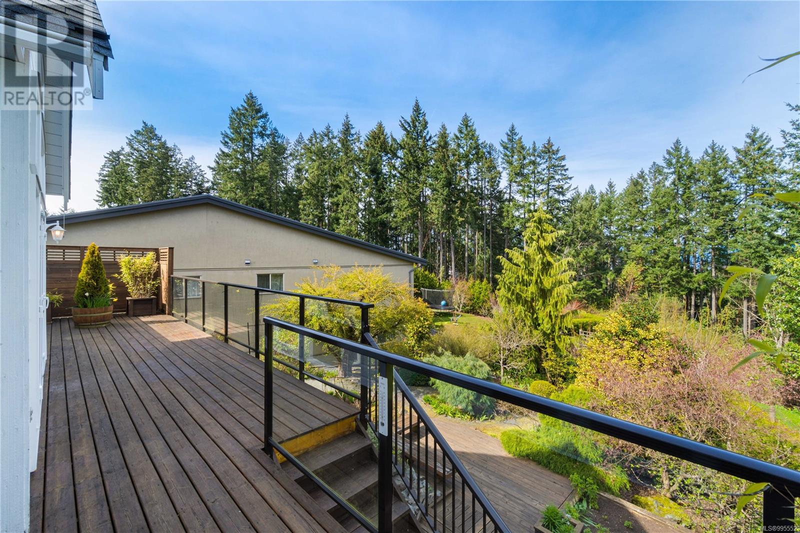 Property at 1232 College Dr image 4