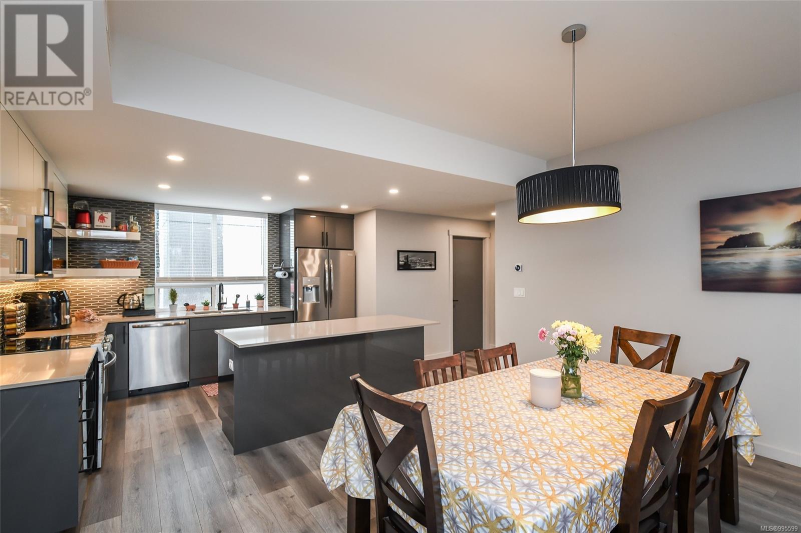 3 356 14th St, Courtenay, British Columbia  V9N 6P5 - Photo 6 - 995599