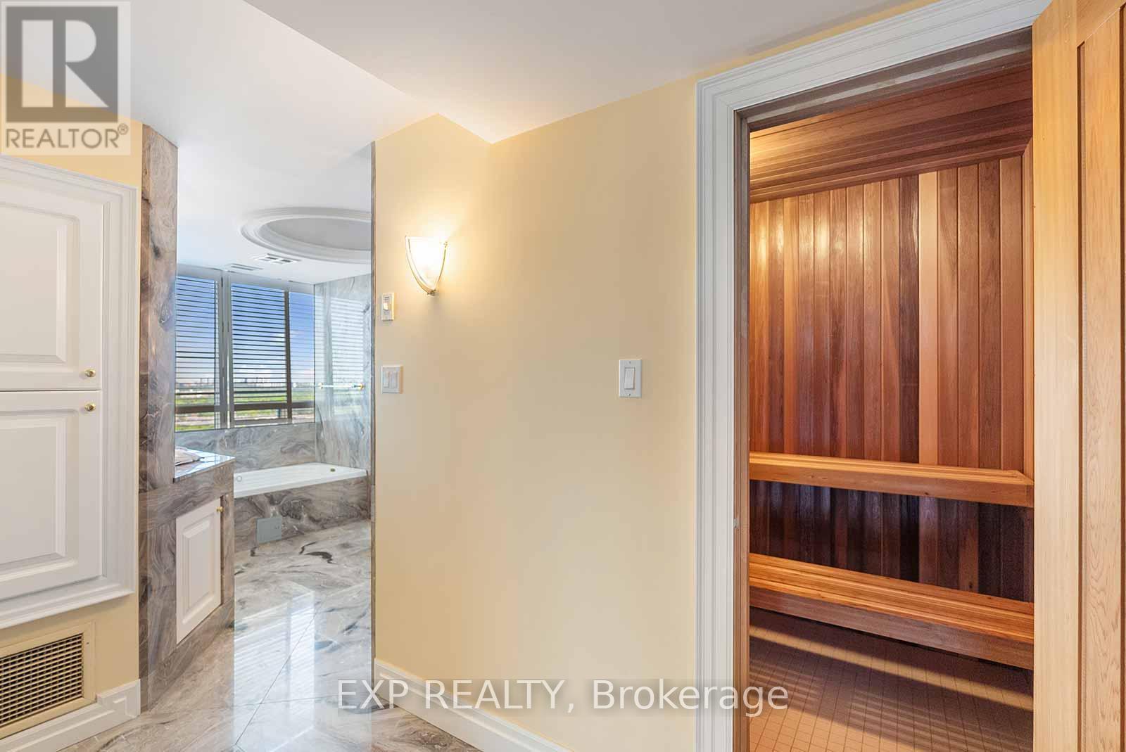 Ph 4 - 1 Clark Street W, Vaughan, Ontario  L4J 7Y6 - Photo 13 - N12086668