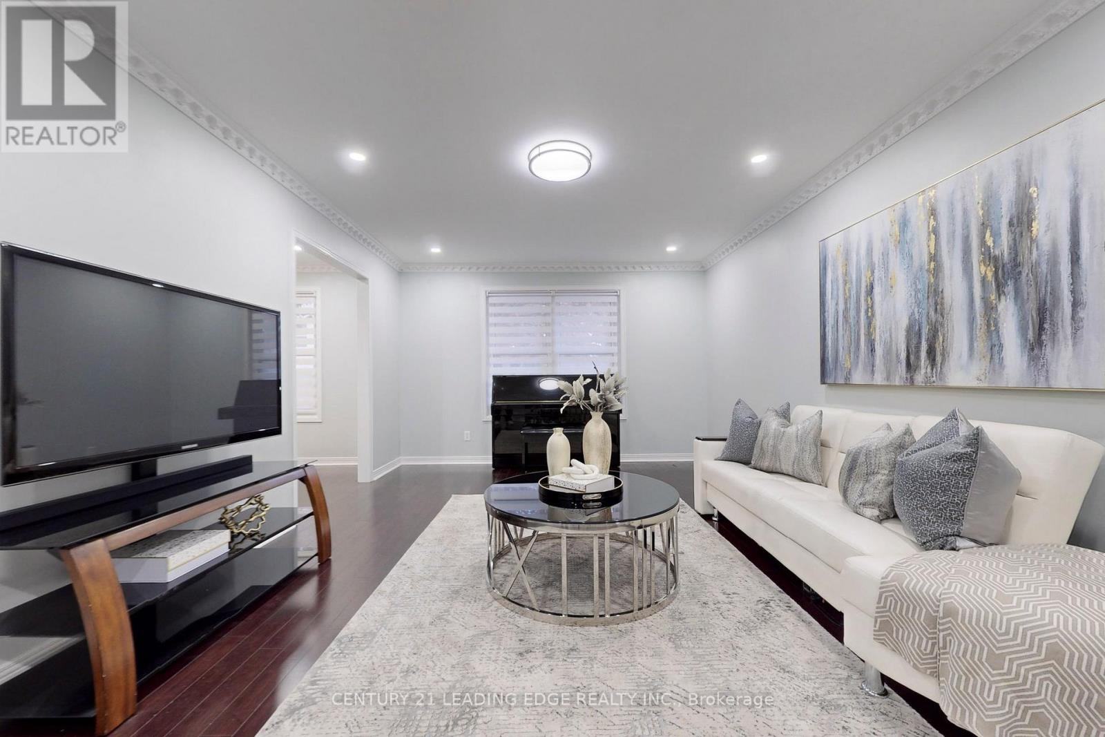 Property at 16 MILNE LANE image 3