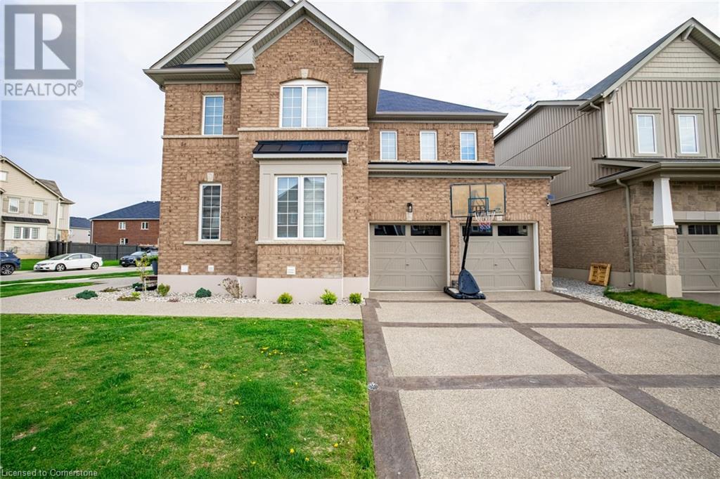 Property at 50 FLEMING Crescent image 3