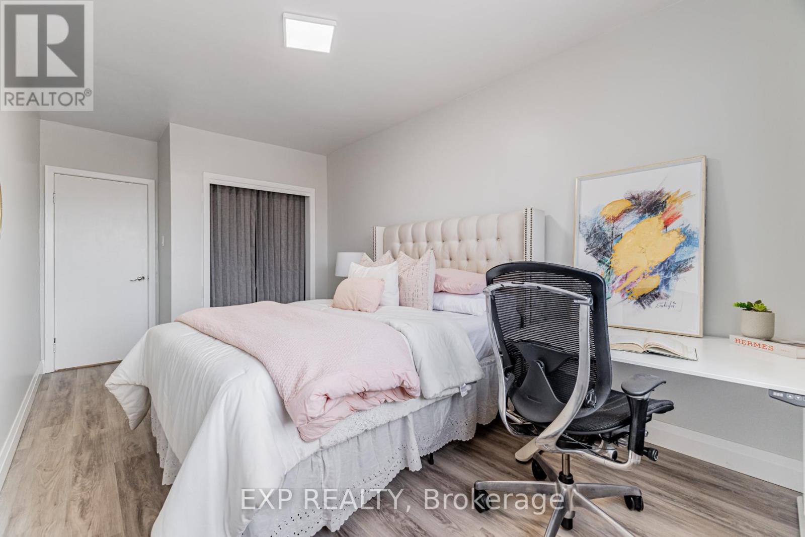 15 Rambler Place, Toronto, Ontario  M3L 1N6 - Photo 24 - W12086695