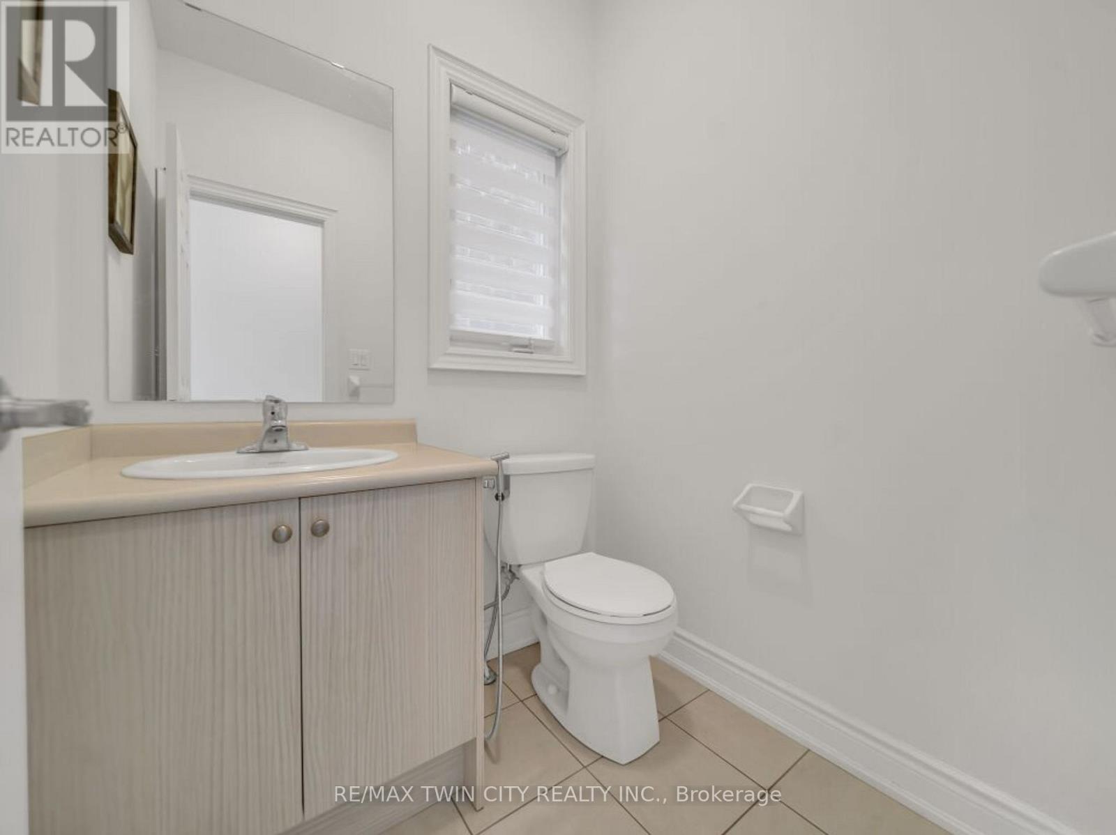 140 Bloomfield Crescent, Cambridge, Ontario  N1R 5S2 - Photo 19 - X12086711