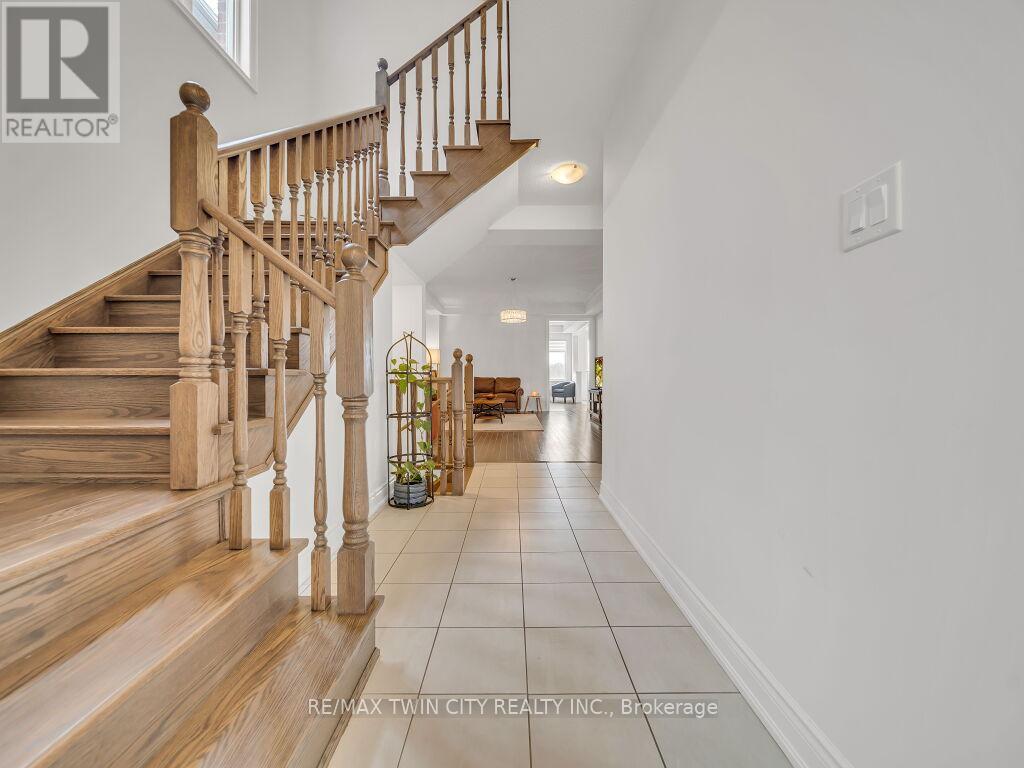 140 Bloomfield Crescent, Cambridge, Ontario  N1R 5S2 - Photo 23 - X12086711
