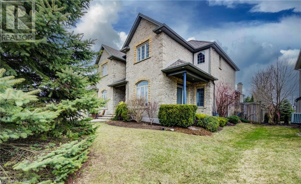 7 John Ross Court, Mannheim, Ontario  N0B 2H0 - Photo 2 - 40715483