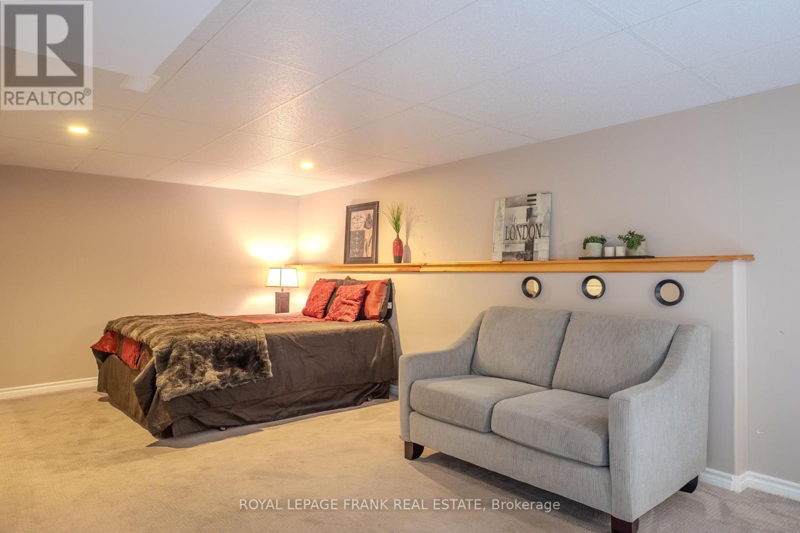 10 Alma Road, Kawartha Lakes (Bobcaygeon), Ontario  K0M 1A0 - Photo 28 - X12086794