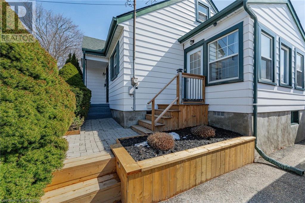 Property at 513 SPEEDVALE Avenue E image 5