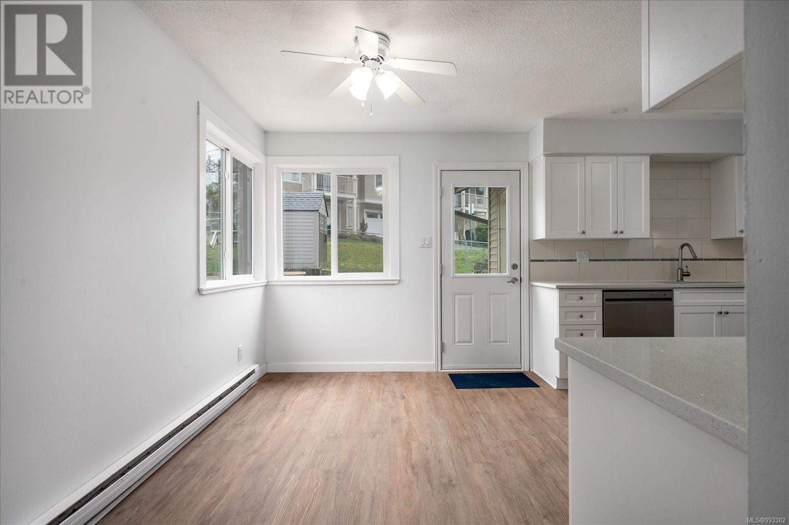 Property at 847 Holly Hill Rd image 4
