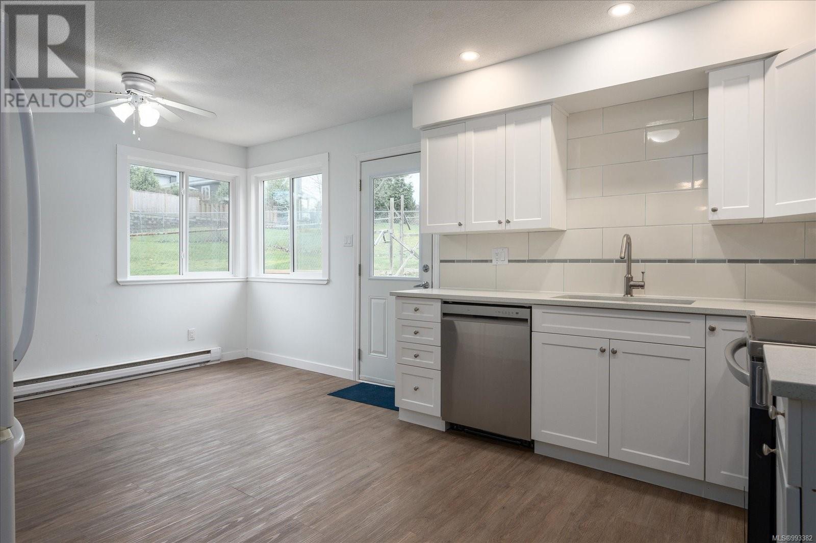 Property at 847 Holly Hill Rd image 2