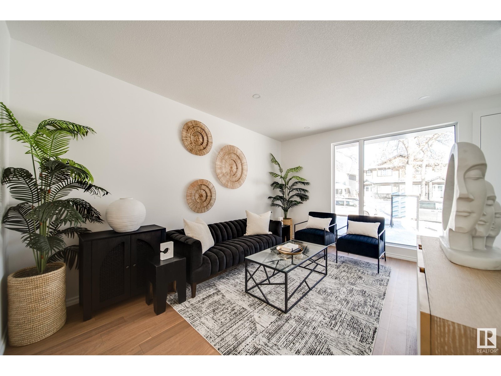 Property at 7540 80 AV NW image 5