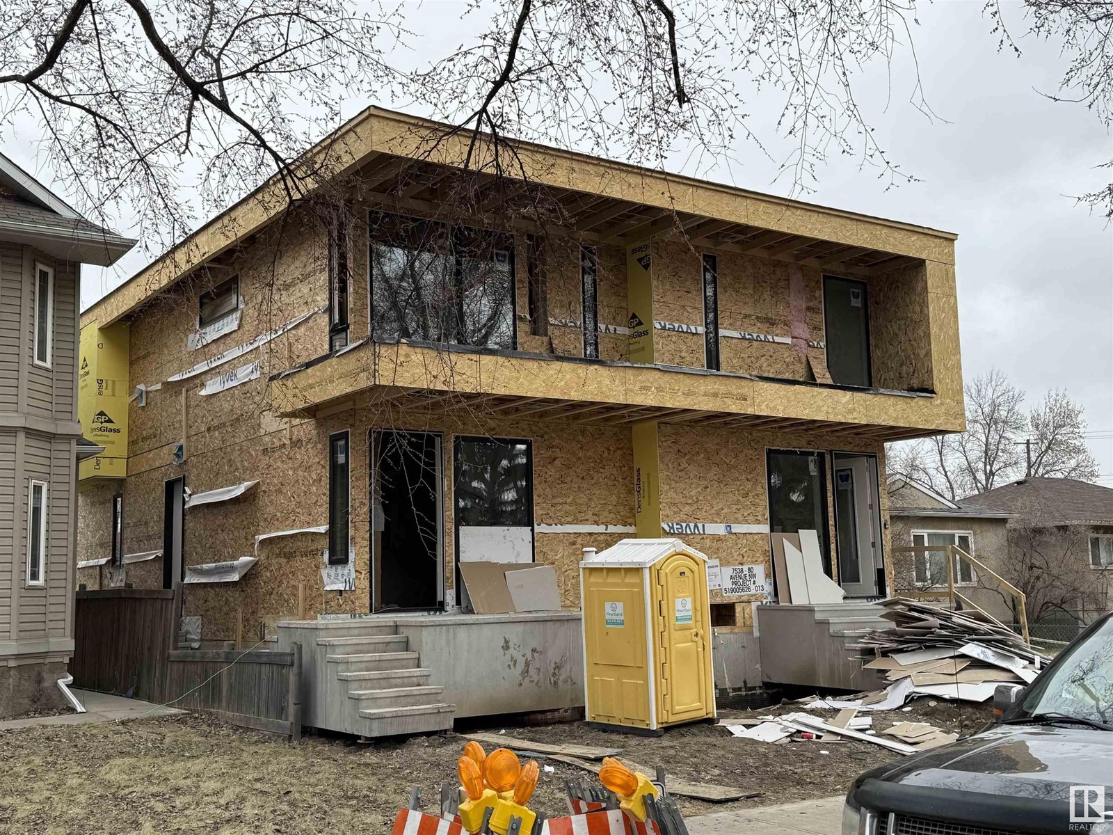 Property at 7540 80 AV NW image 1