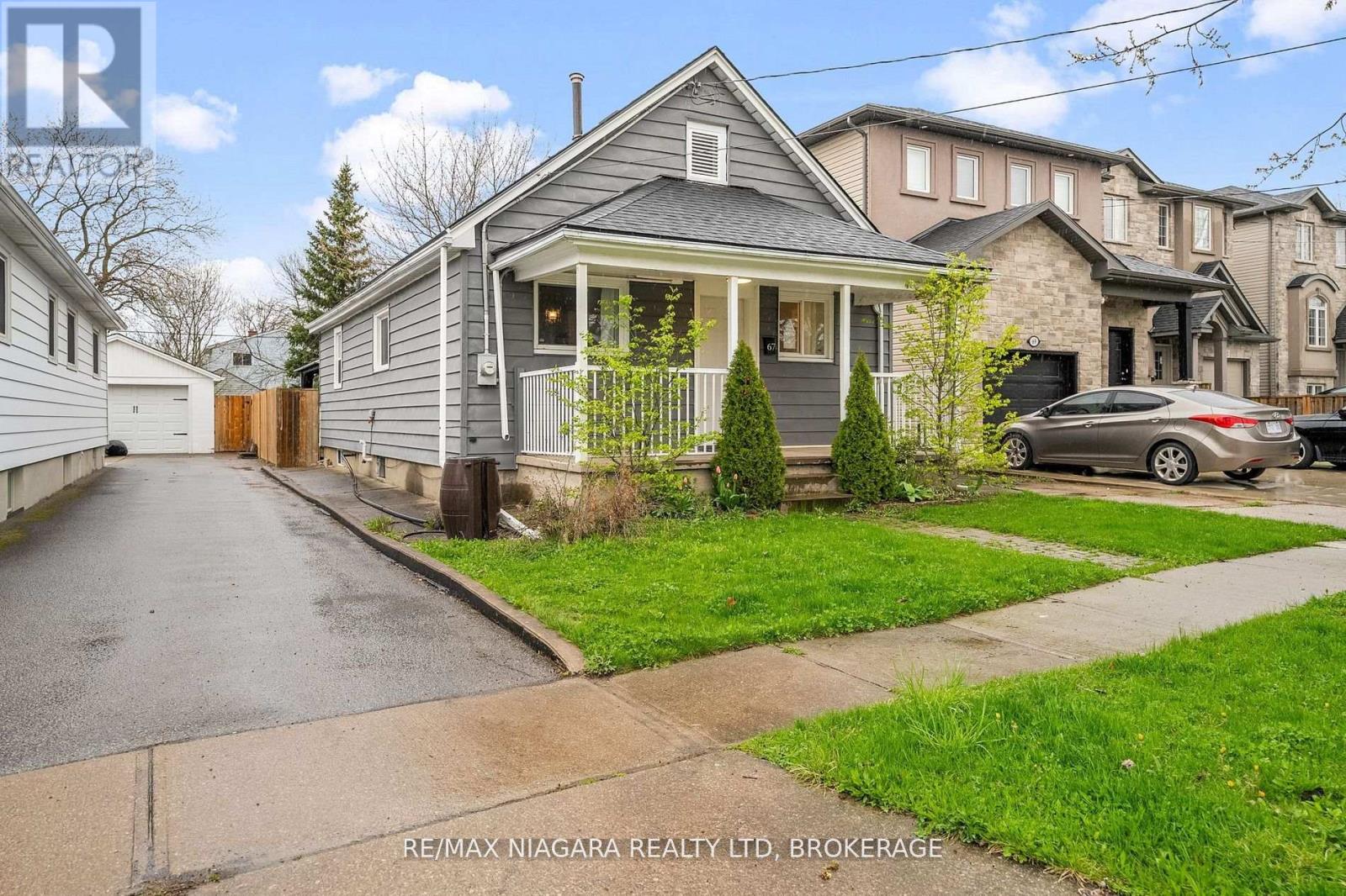 Property at 67 WEST STREET N image 2