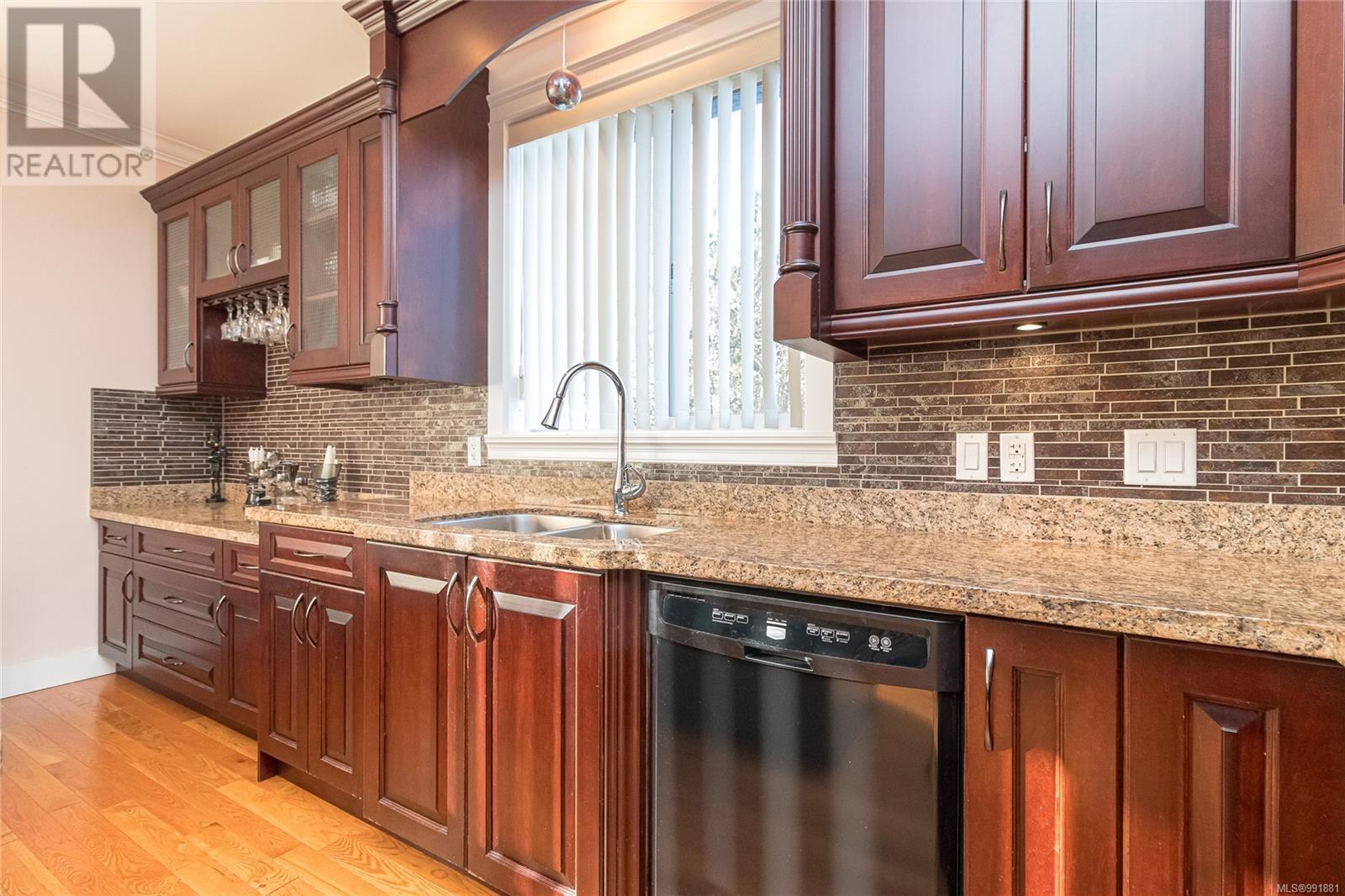 Property at 3161 Wascana St image 5