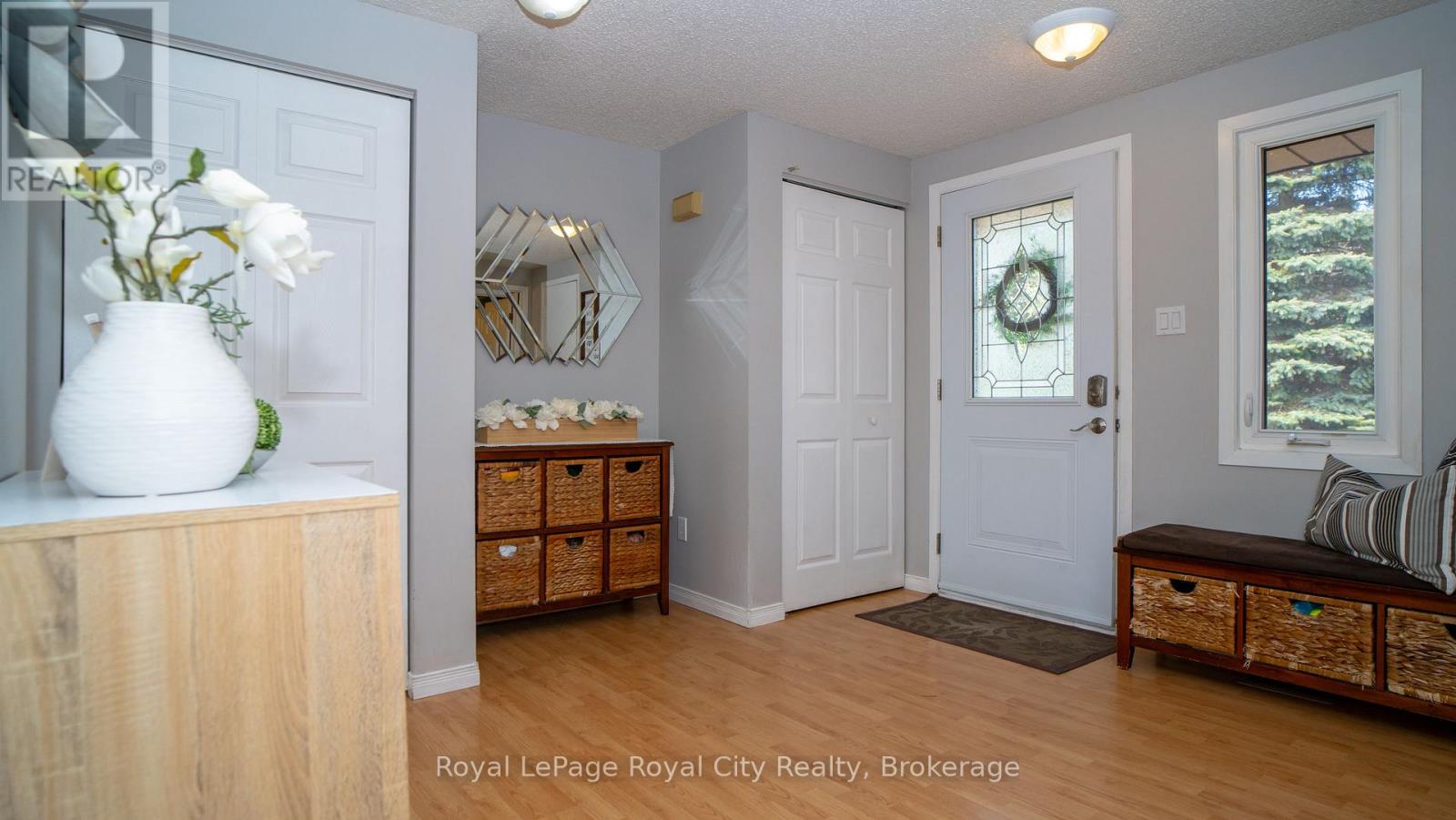 300 Strathallan Street, Centre Wellington, Ontario  N1M 3L5 - Photo 6 - X12086731