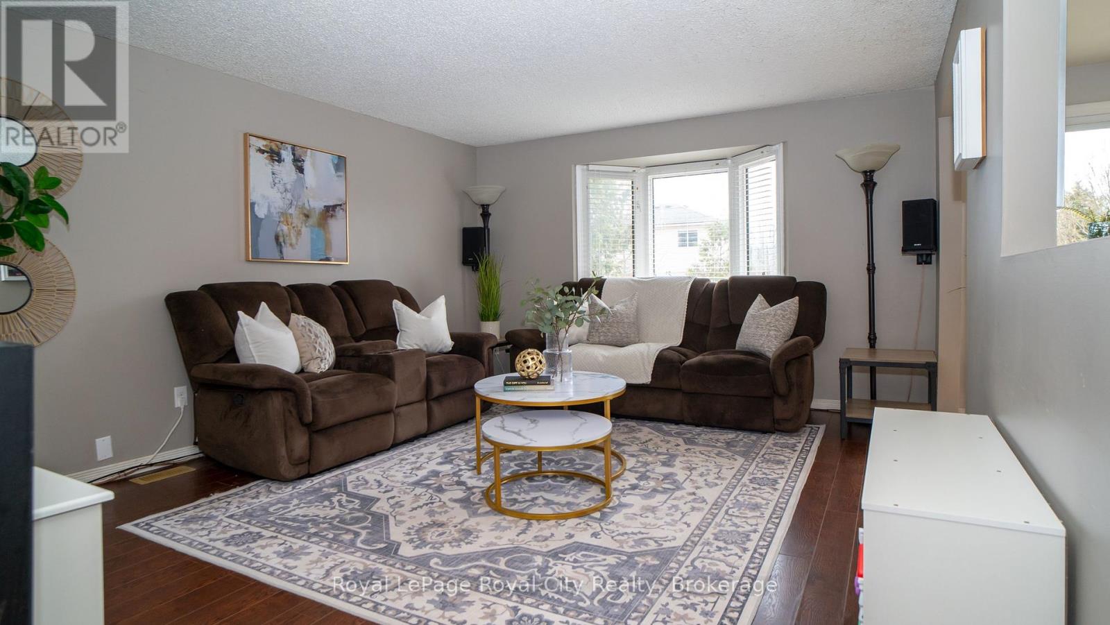 300 Strathallan Street, Centre Wellington, Ontario  N1M 3L5 - Photo 8 - X12086731