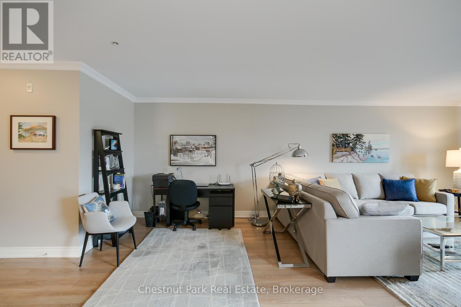 412 - 10-B Kimberley Avenue, Bracebridge, Ontario  P1L 0A6 - Photo 4 - X12086736