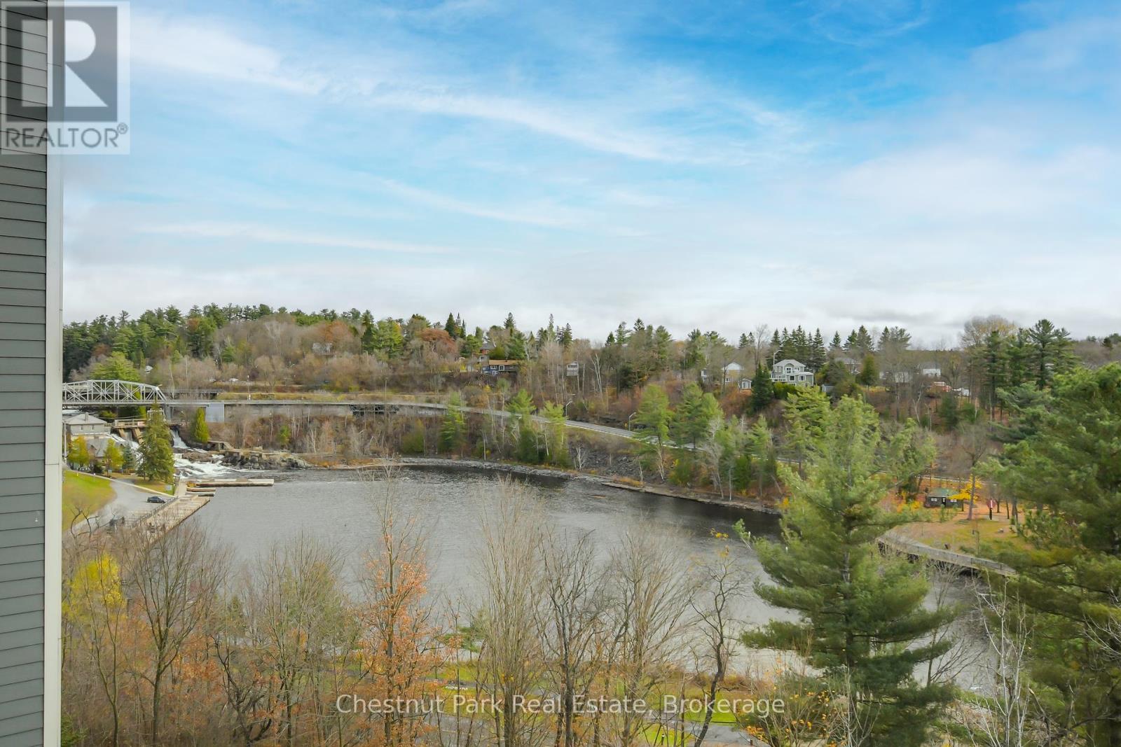 412 - 10-B Kimberley Avenue, Bracebridge, Ontario  P1L 0A6 - Photo 7 - X12086736