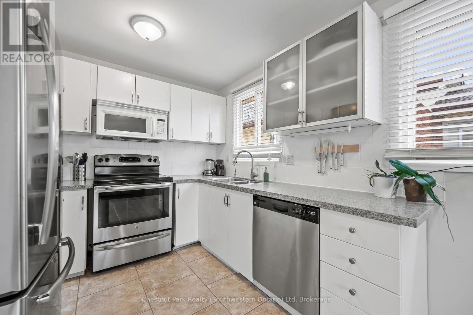 Property at 235 AUDEN ROAD image 3