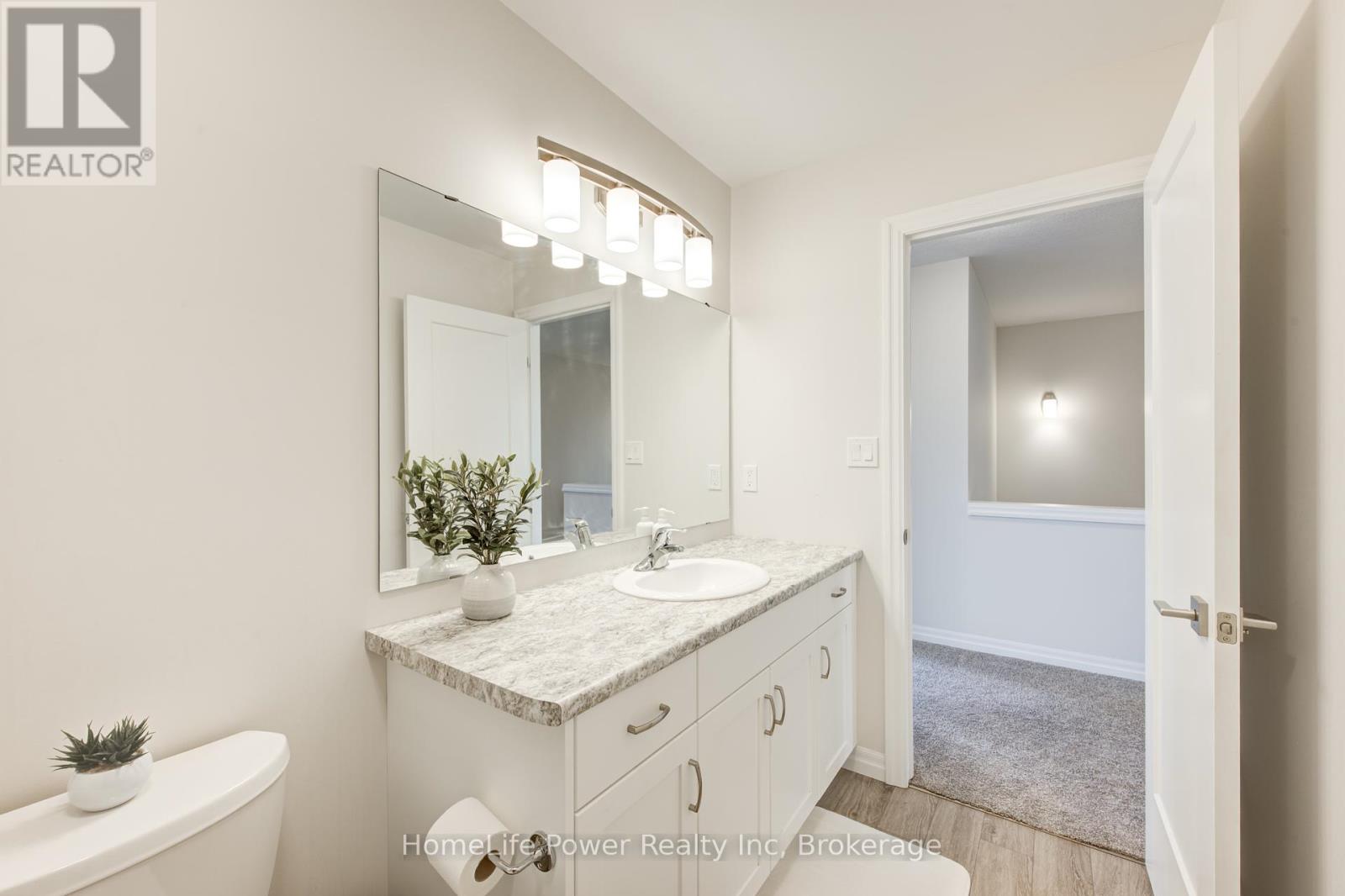 4 Braun Avenue, Tillsonburg, Ontario  N4G 0K5 - Photo 33 - X12086853