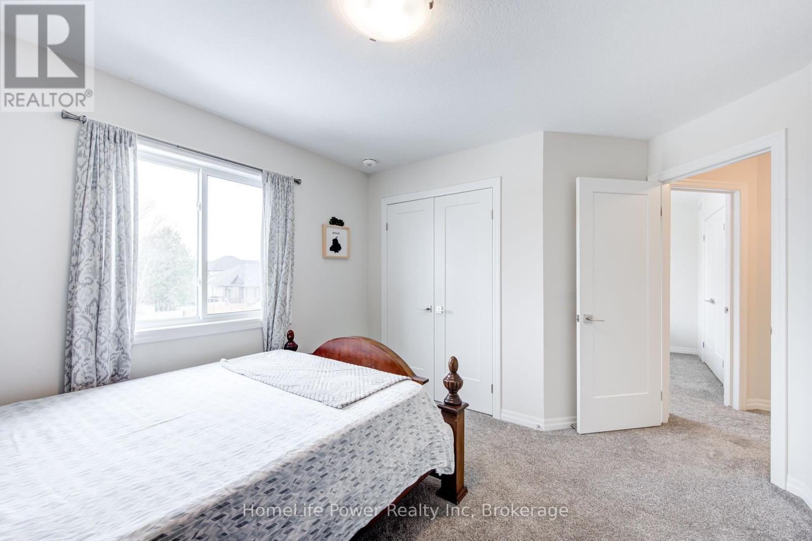 4 Braun Avenue, Tillsonburg, Ontario  N4G 0K5 - Photo 35 - X12086853