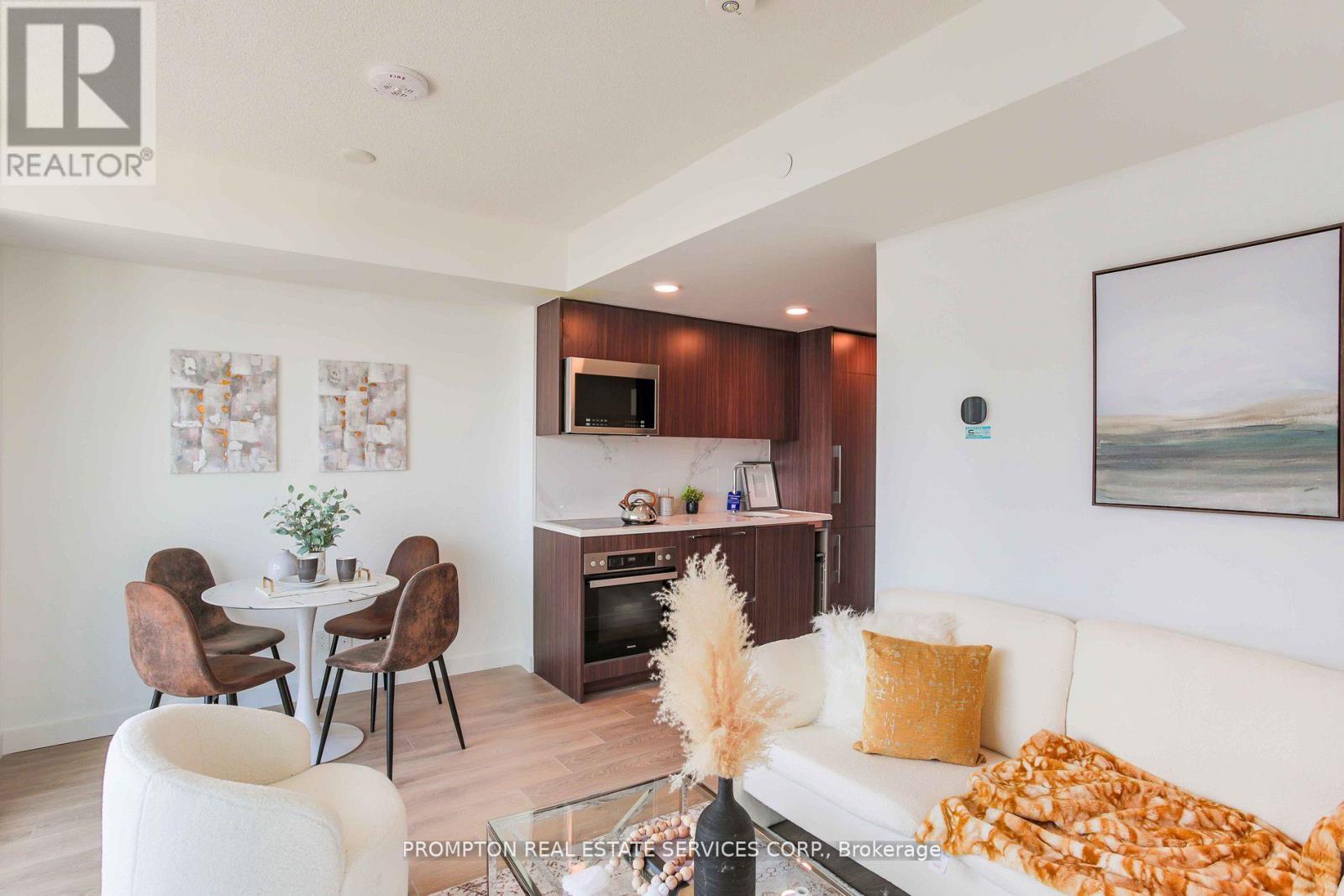 3001 - 38 Widmer Street, Toronto (Waterfront Communities), Ontario  M5V 0P7 - Photo 4 - C12086774