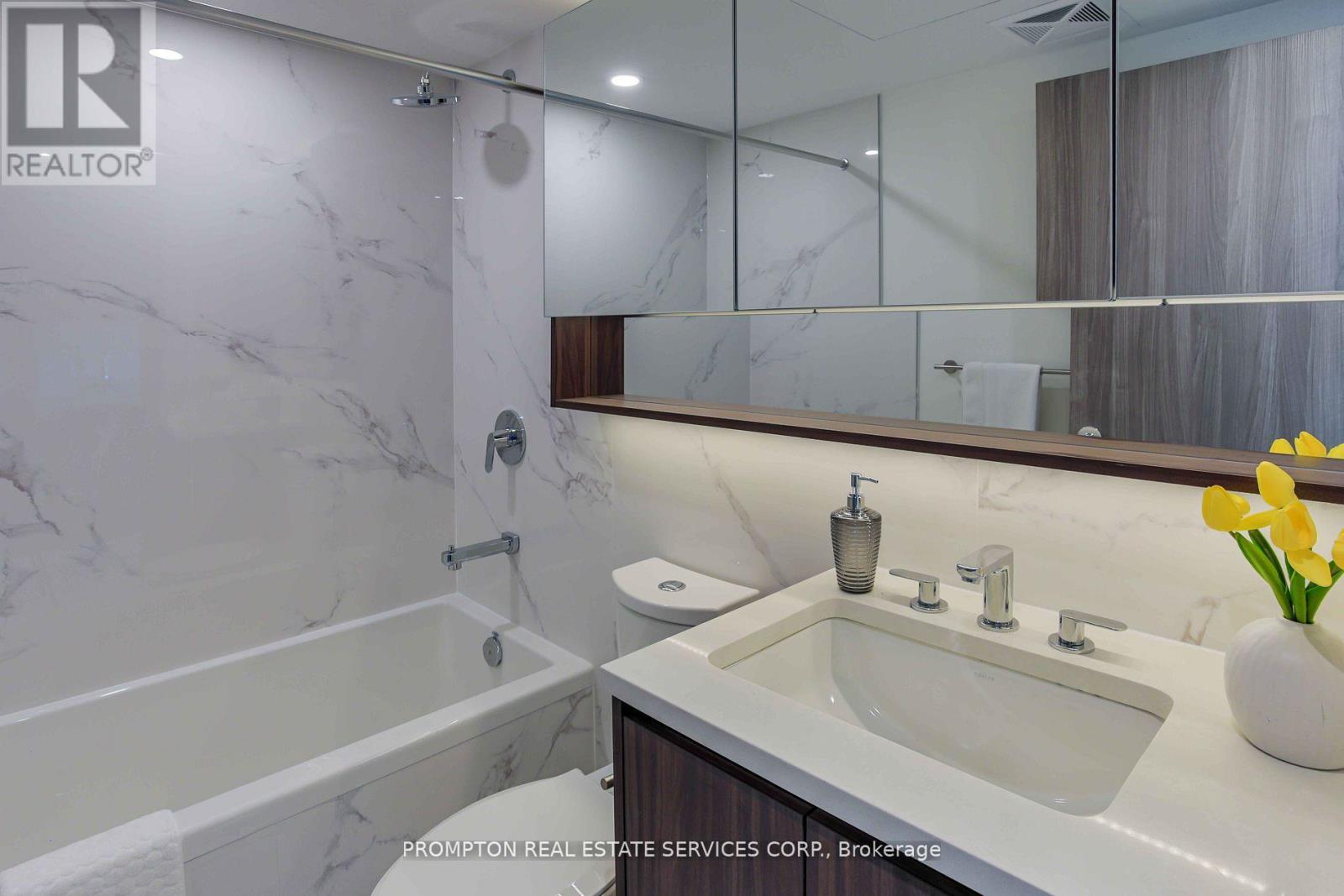 3001 - 38 Widmer Street, Toronto (Waterfront Communities), Ontario  M5V 0P7 - Photo 9 - C12086774