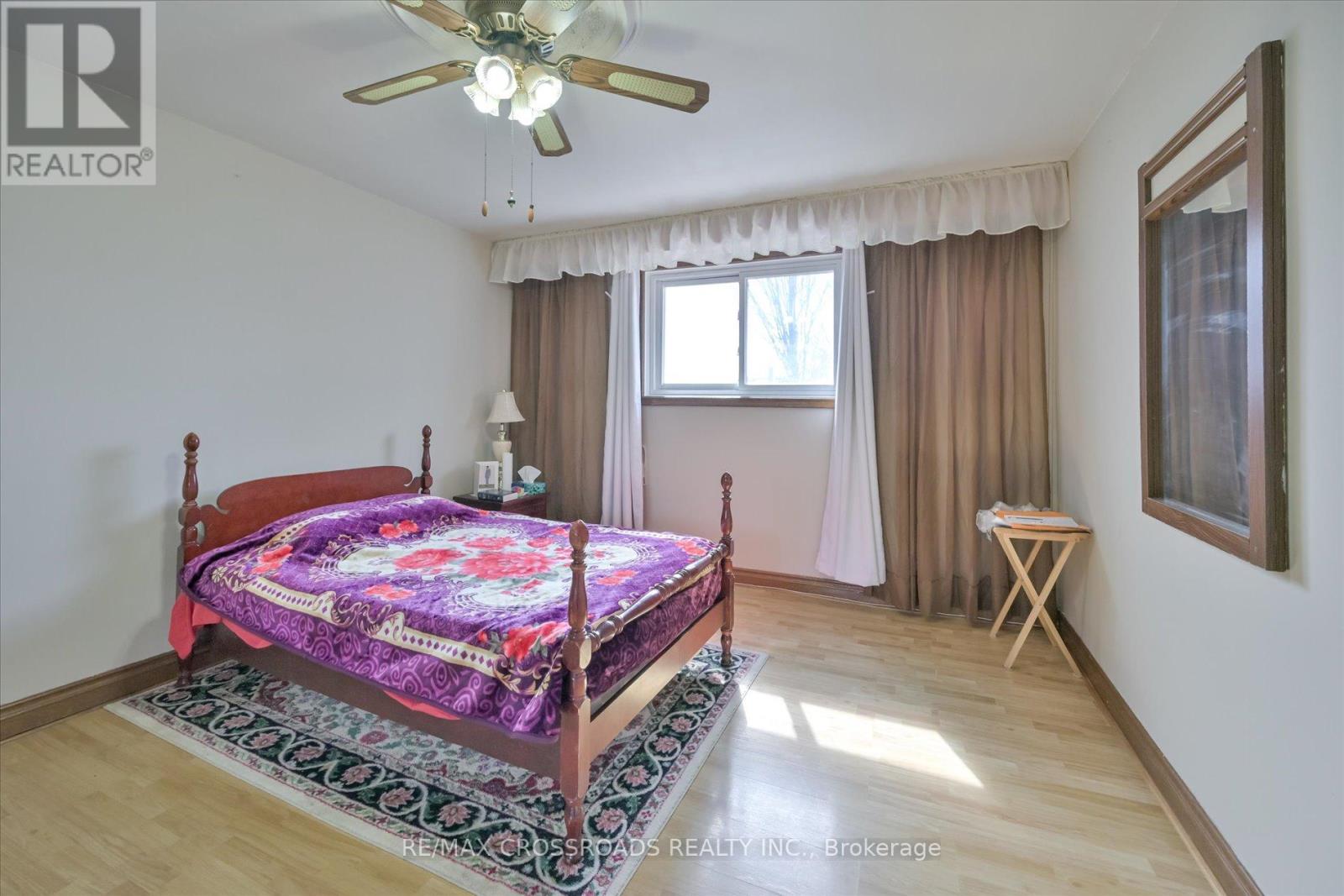 48 Phillip Avenue, Toronto (Birchcliffe-Cliffside), Ontario  M1N 3P9 - Photo 12 - E12086726