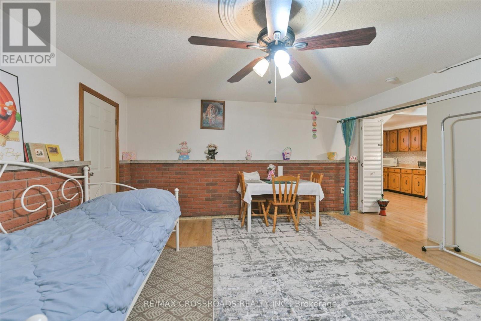 48 Phillip Avenue, Toronto (Birchcliffe-Cliffside), Ontario  M1N 3P9 - Photo 21 - E12086726