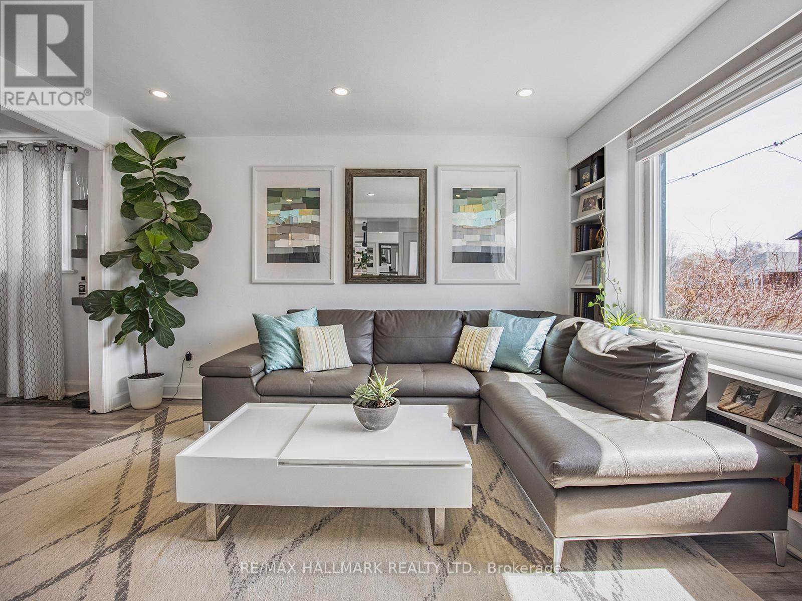 Property at 34 TIAGO AVENUE image 3