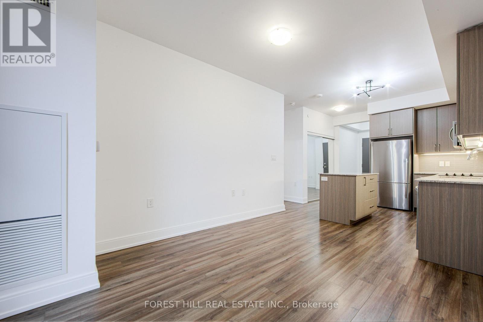 1210b - 9600 Yonge Street, Richmond Hill, Ontario  L4C 0X3 - Photo 26 - N12086755