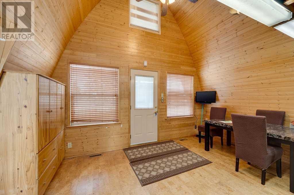 Property at 5039 52 Street image 5