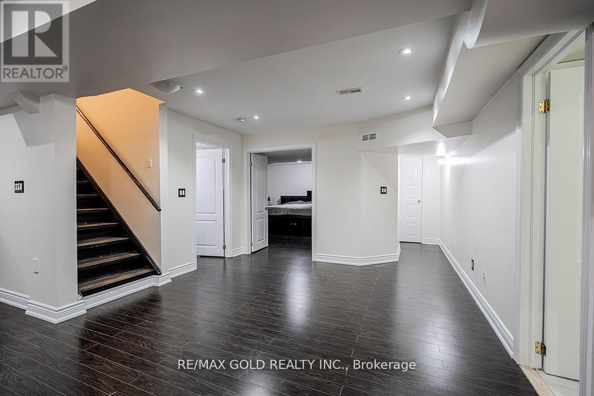 17 Yellow Pine Road, Brampton, Ontario  L6P 2E4 - Photo 40 - W12086798