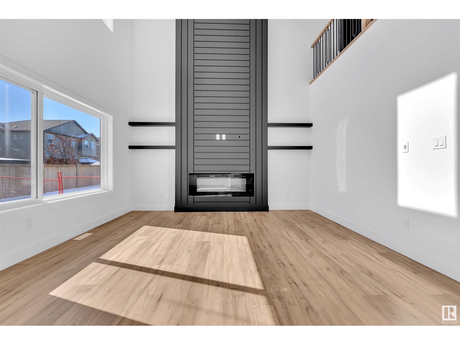 1052 South Creek Wd, Stony Plain, Alberta  T7Z 0L9 - Photo 1 - E4431134