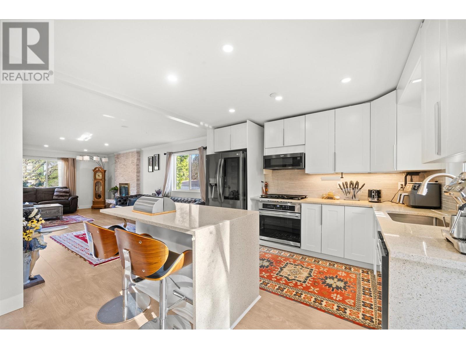 Property at 2333 KIRKSTONE ROAD image 3