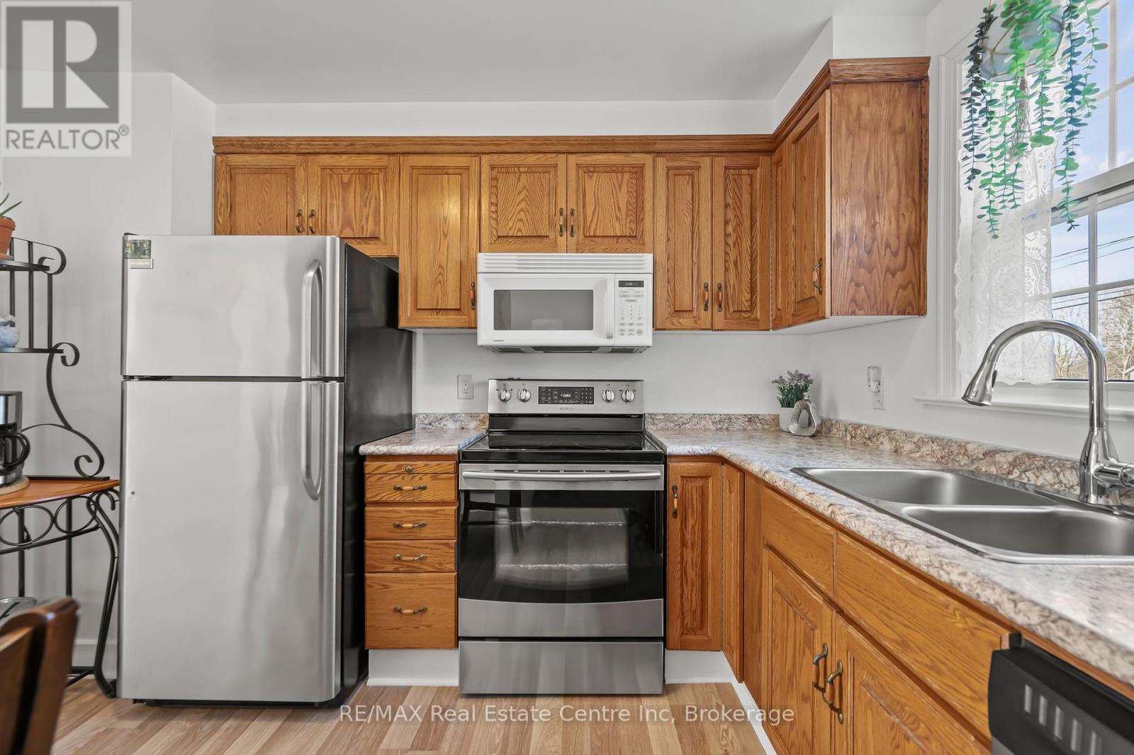 513 Speedvale Avenue E, Guelph, Ontario  N1E 1P5 - Photo 11 - X12062855